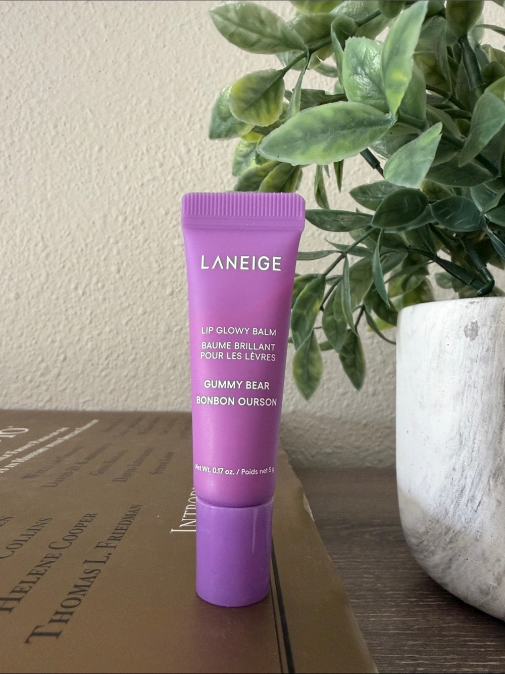 ❤️$8 NWT LANEIGE Lip Glowy Balm Gummy Bear .17oz